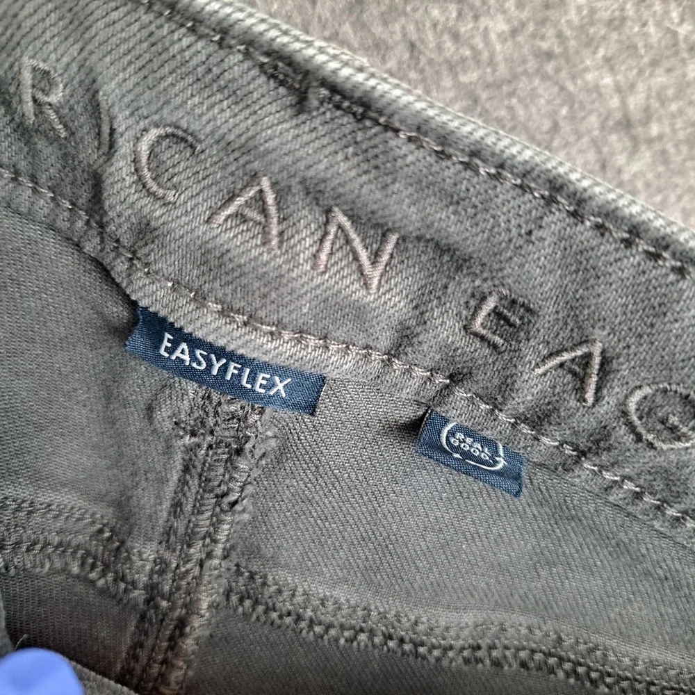 American Eagle Jeans Mens 30x30 Stone Gray Athletic Fit Easyflex Tapered Stretch